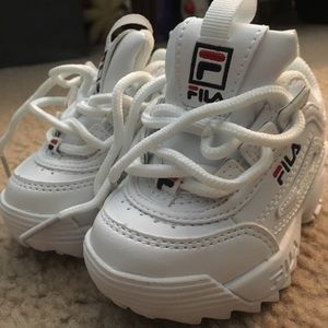 Fila Disrupter II White Baby Shoe - Size 4